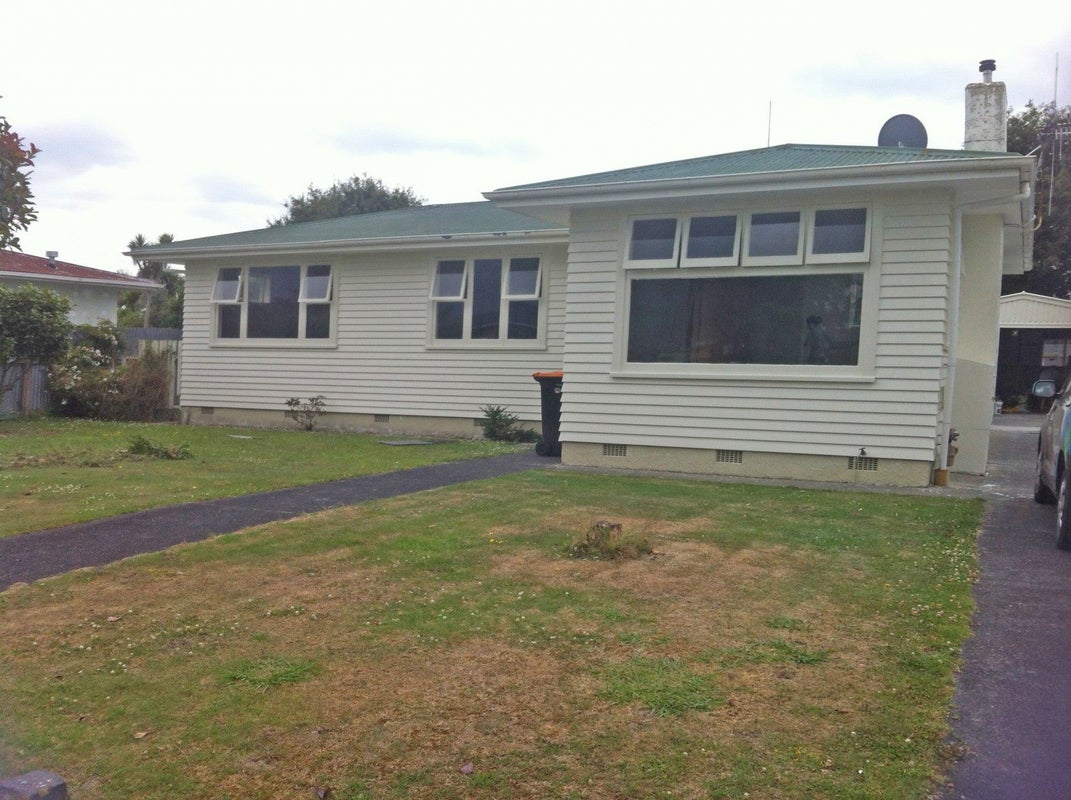 49 Herbert Avenue, Cloverlea, Palmerston North - Carousel 1