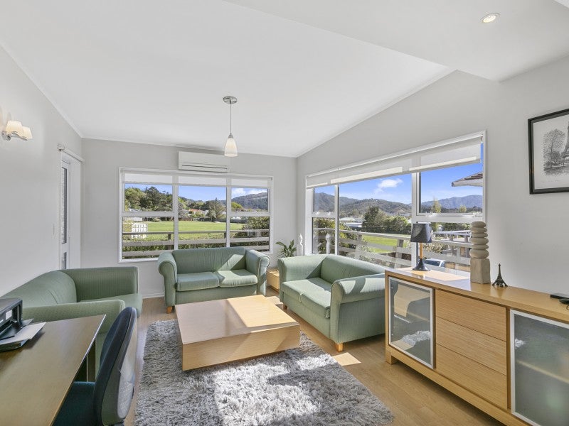 26 Holland Street, Wainuiomata, Lower Hutt - Carousel 2