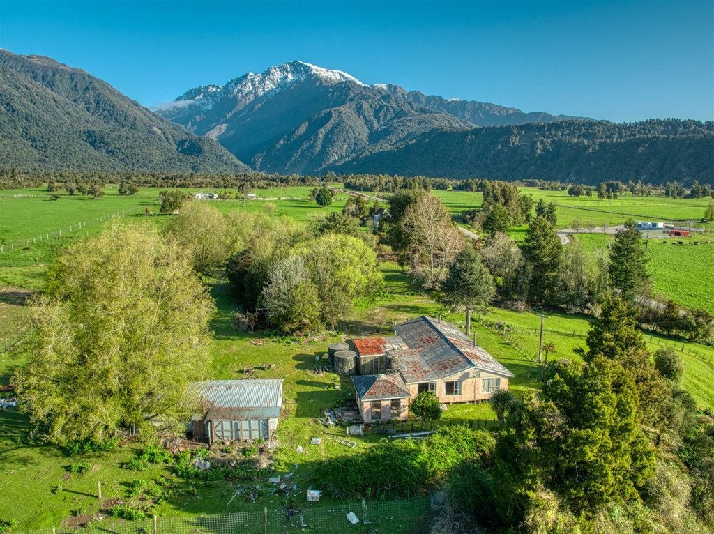 317 Poerua Valley Road, Harihari - Carousel 2
