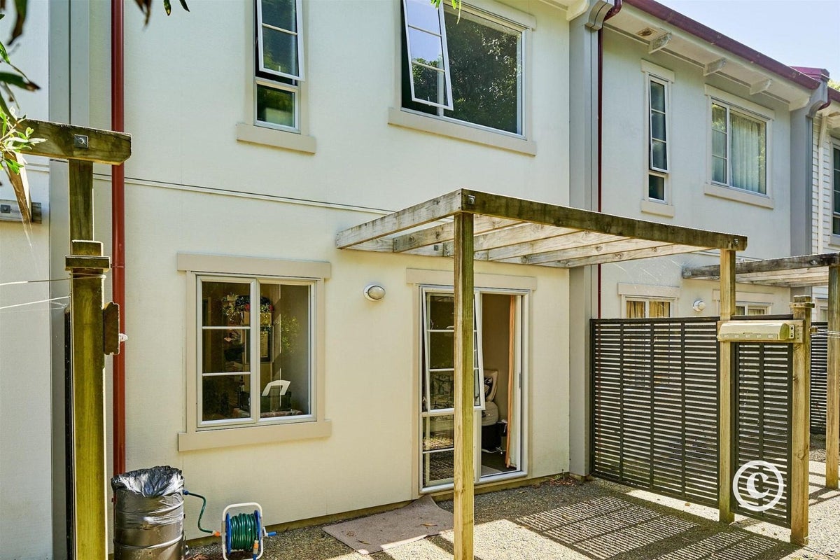 18/232 Middleton Road, Glenside, Wellington - Carousel 2