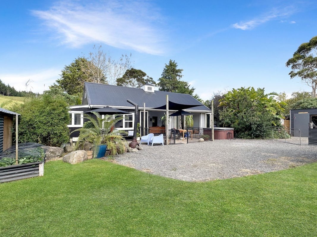 1174 Te Ahu Ahu Road, Oromahoe, Kerikeri - Carousel 1