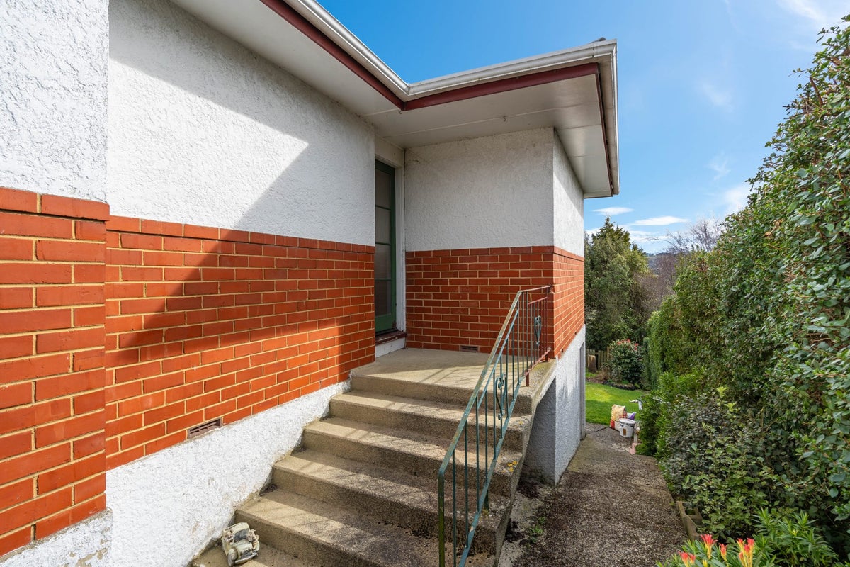 158 Middleton Road, Corstorphine, Dunedin - Carousel 2