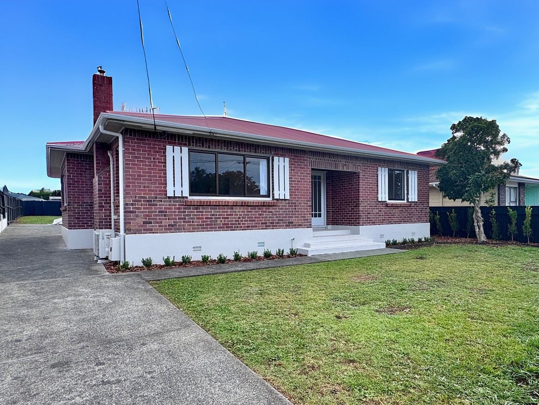 28 Percy Street, Kensington, Whangarei - Carousel 1