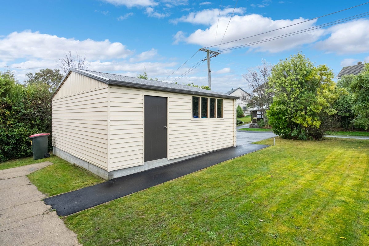 36 Allenby Avenue, Liberton, Dunedin - Carousel 21