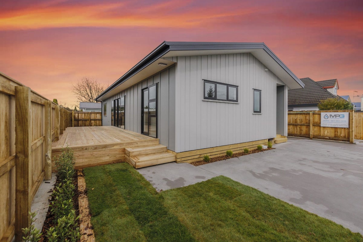 174 College Street, Awapuni, Palmerston North - Carousel 1
