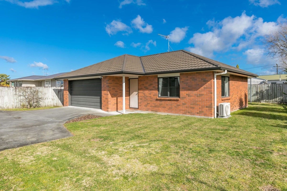 3A Forsyth Street, St Andrews, Hamilton - Carousel 2