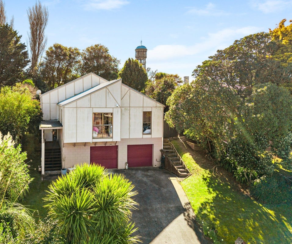 9 D'Arcy Road, Bastia Hill, Whanganui - Carousel 1
