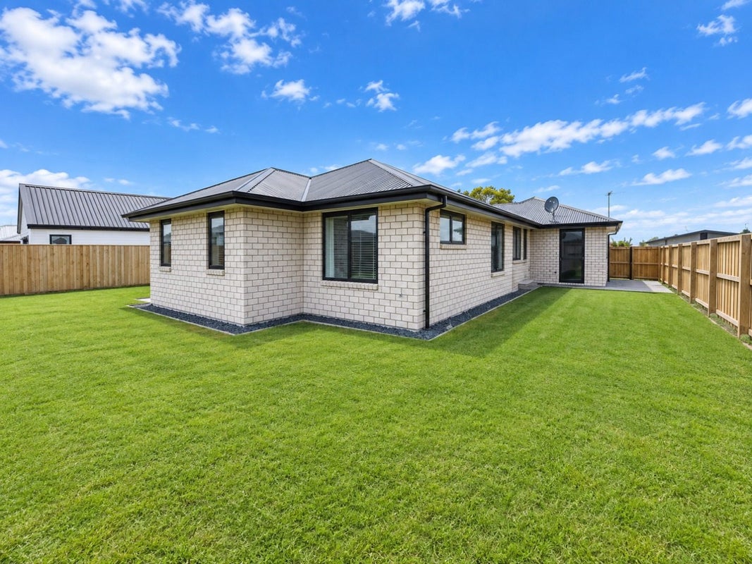 26 Strowan Avenue, Elgin, Ashburton - Carousel 12