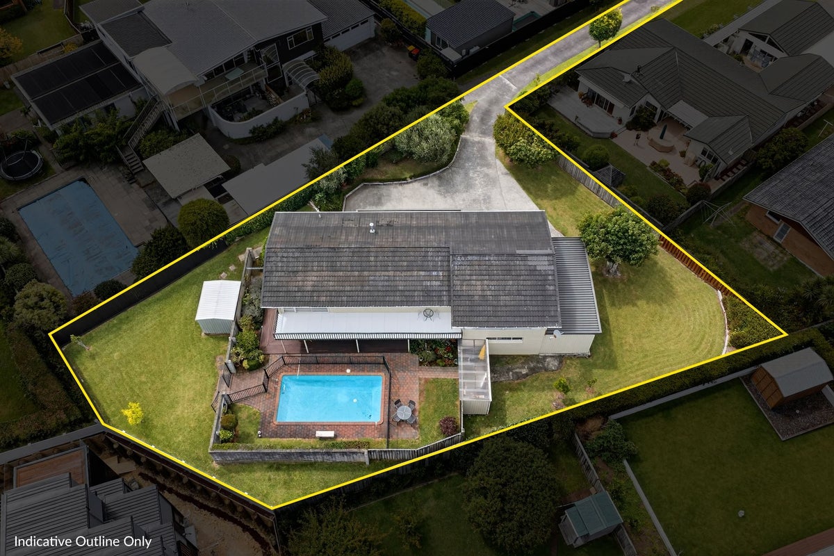27 Gulf Crest, Bucklands Beach, Auckland - Carousel 2