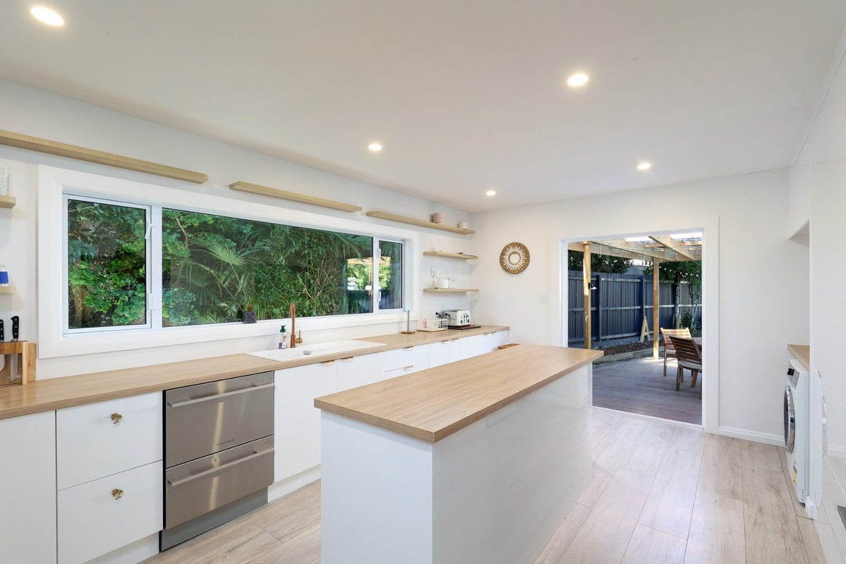 7 Waimea Road, Nelson South, Nelson - Carousel 1