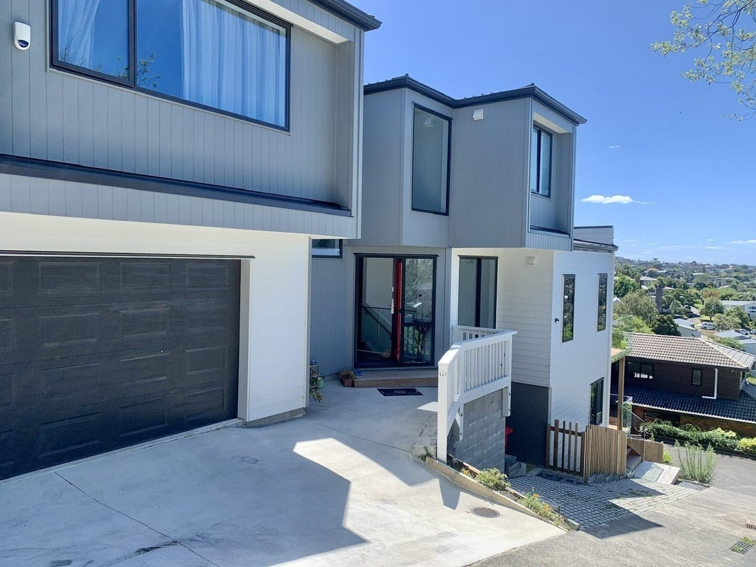 2/147 Kowhai Road, Mairangi Bay, Auckland - Carousel 1
