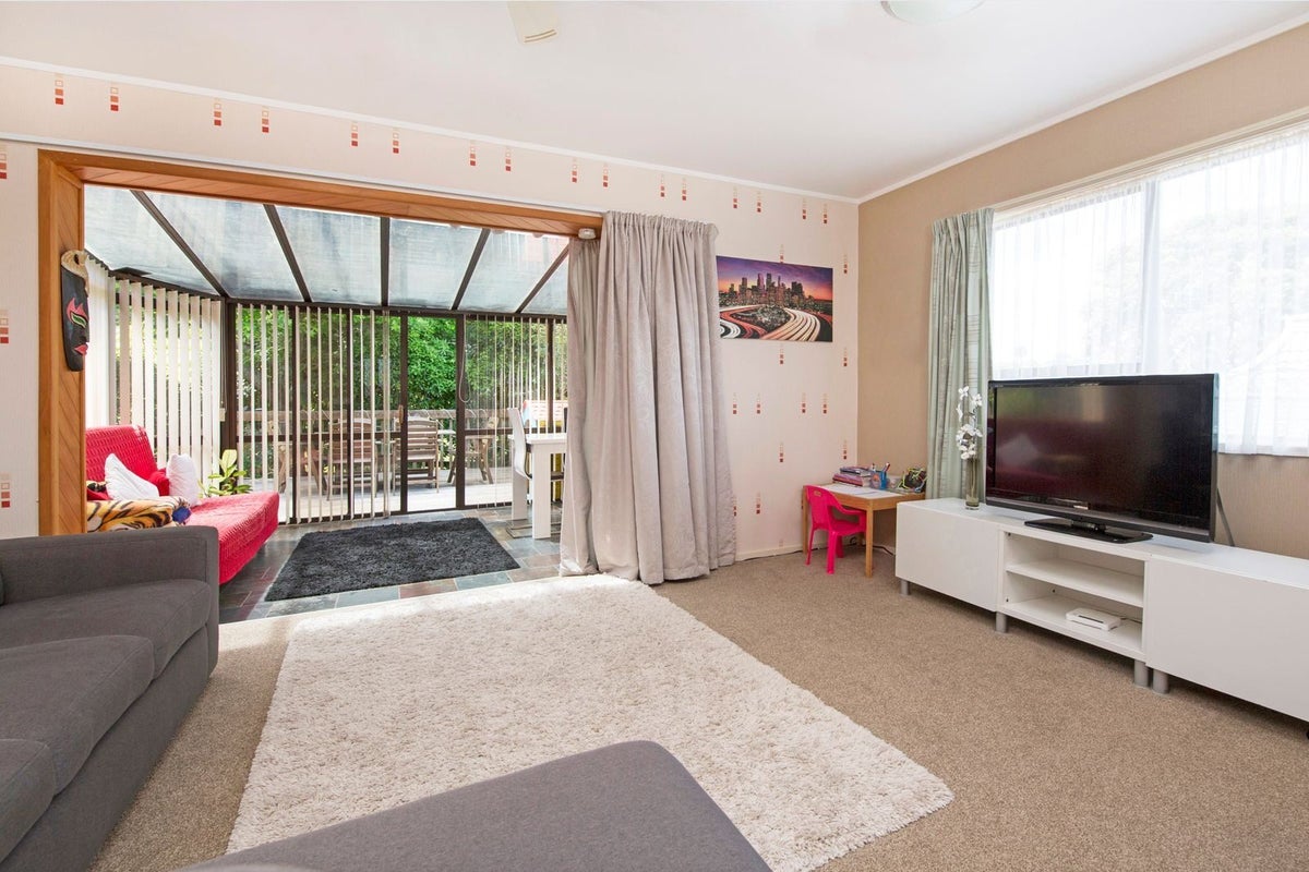 10B Imogene Way, Half Moon Bay, Auckland - Carousel 2