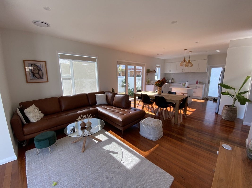 26 Queensway, Three Kings, Auckland - Carousel 2