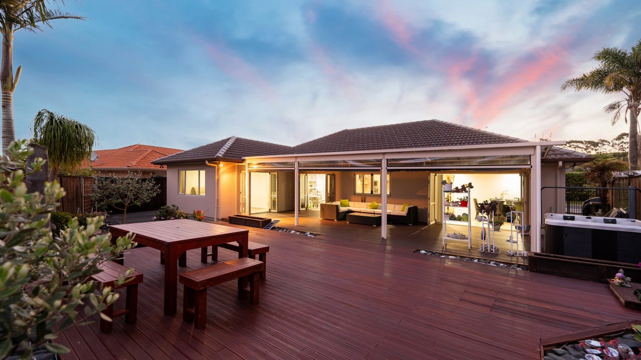 3 Sayes Close, East Tamaki, Auckland - Carousel 1