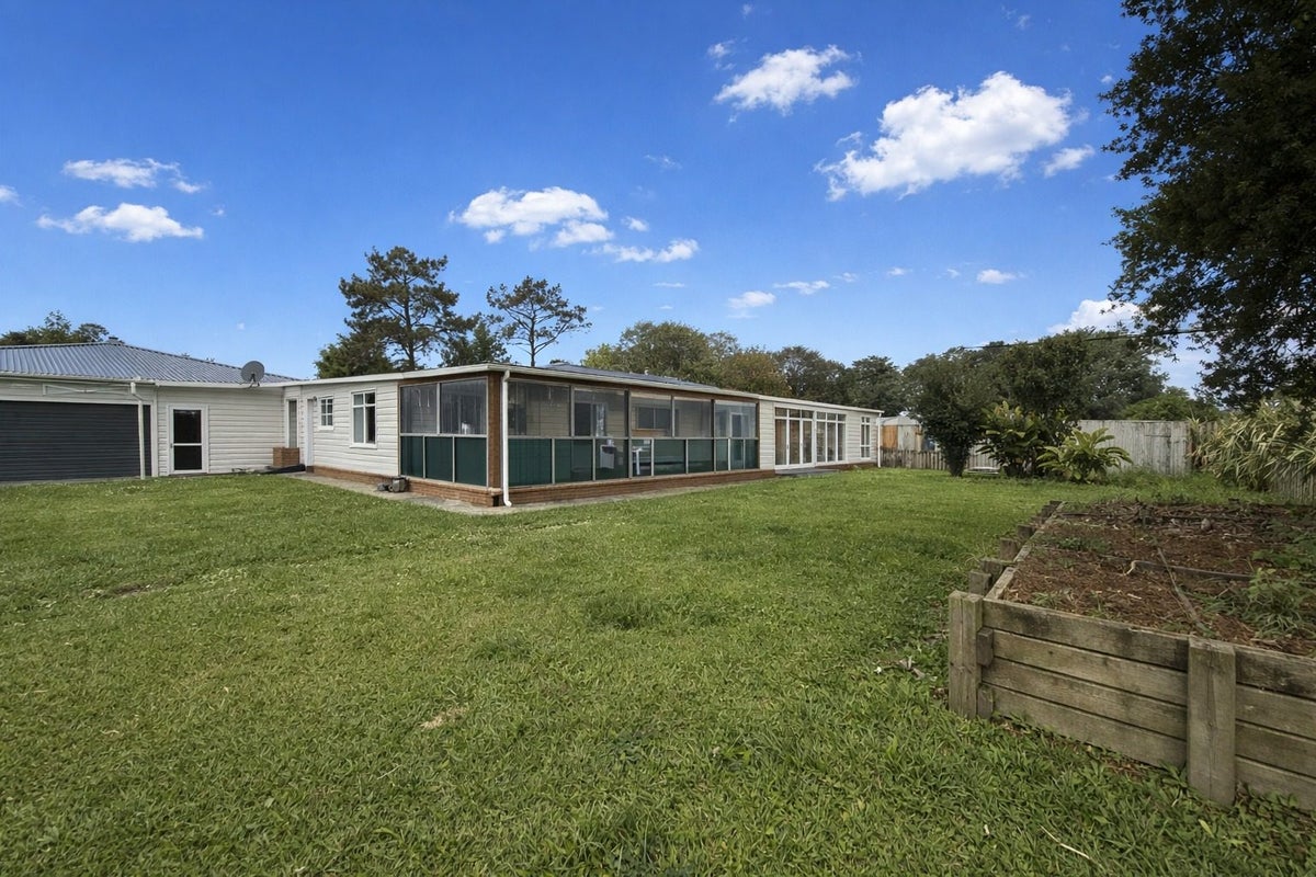 280 Riverhead Road, Kumeu - Carousel 16