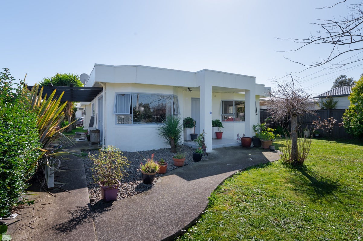 18A Livingstone Avenue, Nawton, Hamilton - Carousel 2