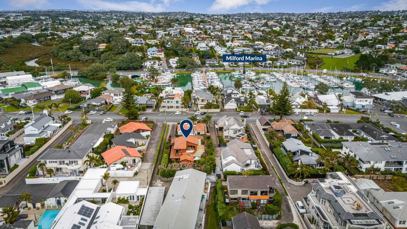 1/25 Craig Road, Milford, Auckland - Carousel 24
