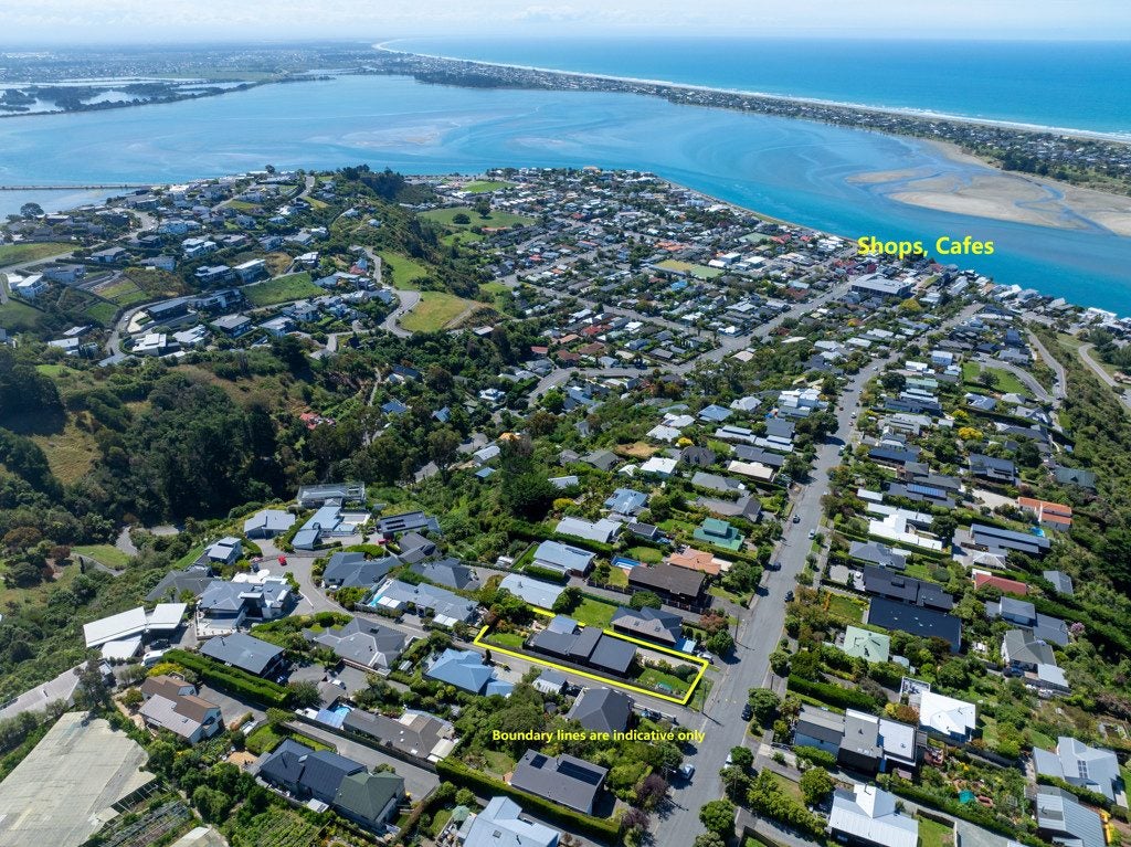 102 Moncks Spur Road, Redcliffs, Christchurch - Carousel 33
