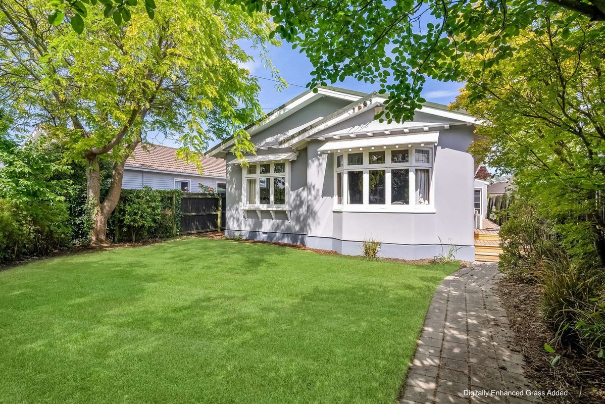 1/36 Frankleigh Street, Somerfield, Christchurch - Carousel 1