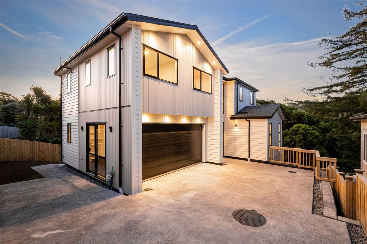 627A Swanson Road, Swanson, Auckland - Carousel 1