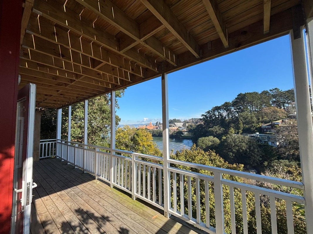26 Maunganui Road, Birkenhead, Auckland - Carousel 1