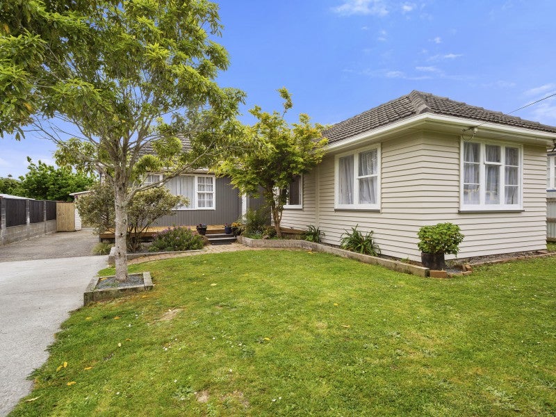 381 George Street, Stokes Valley, Lower Hutt - Carousel 2