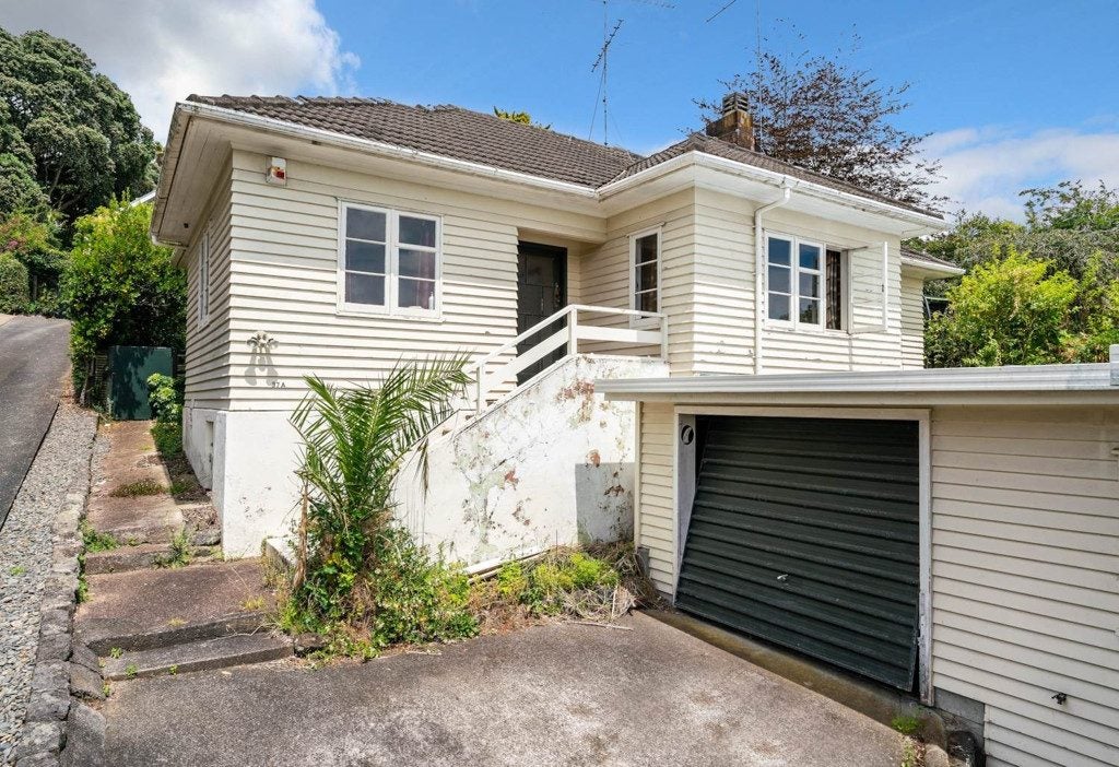 37 Reihana Street, Orakei, Auckland - Carousel 1