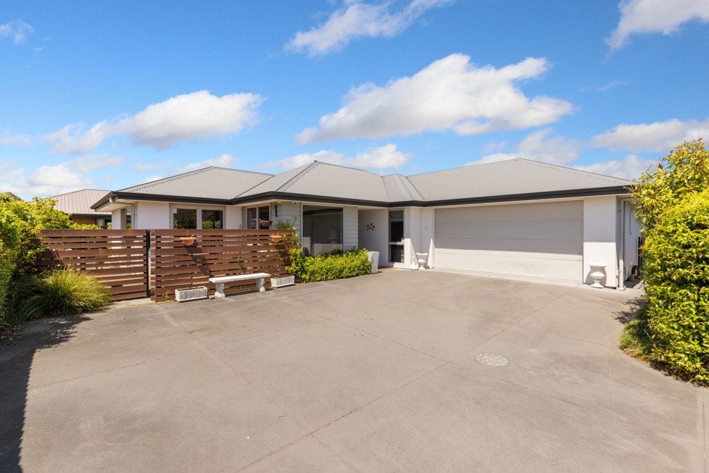25A Jocelyn Street, Casebrook, Christchurch - Carousel 1