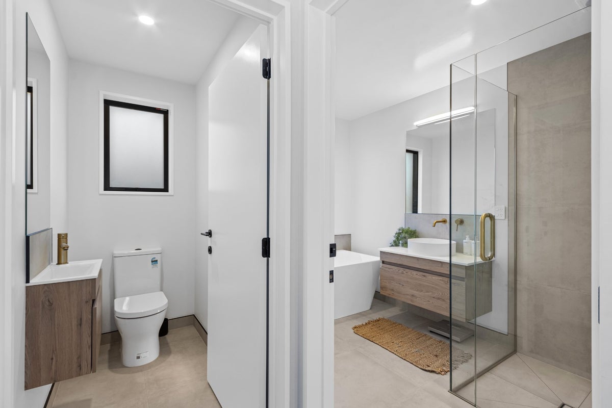 14 Ferbane Way, Halswell, Christchurch - Carousel 13