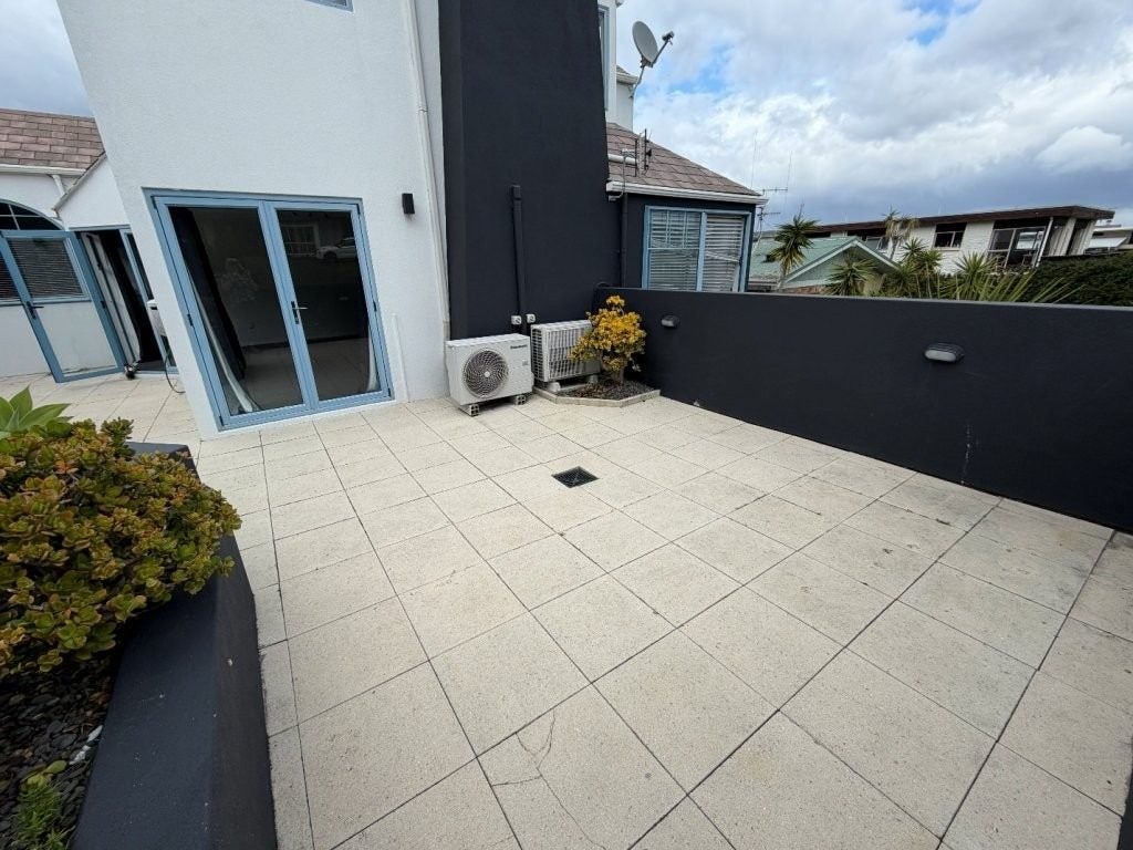 24A Terrace Avenue, Mount Maunganui, Mount Maunganui - Carousel 29