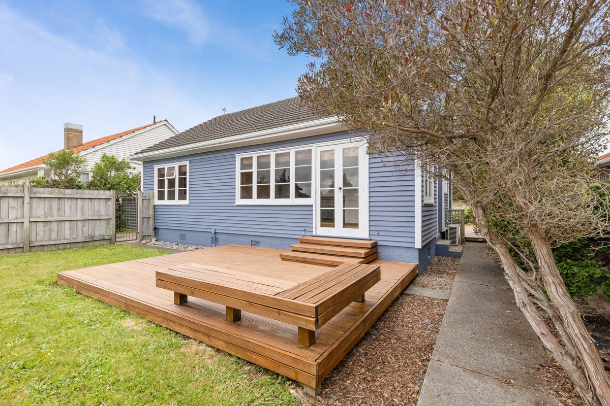 90 Manson Street, Terrace End, Palmerston North - Carousel 14