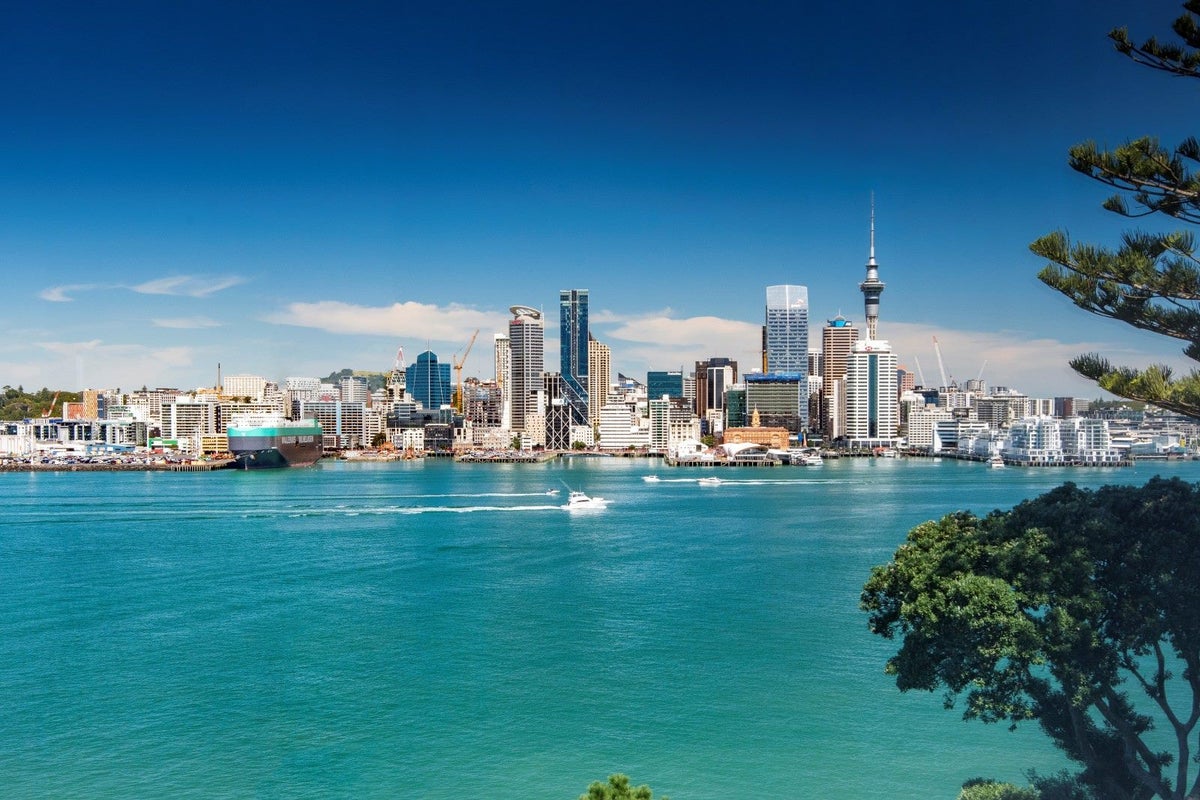 79A Stanley Point Road, Stanley Point, Auckland - Carousel 1