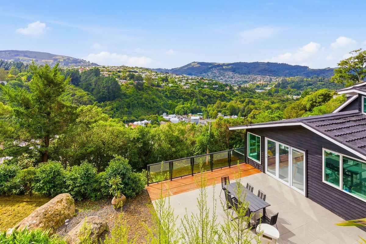 53 Braeview Crescent, Maori Hill, Dunedin, Otago - Carousel 2