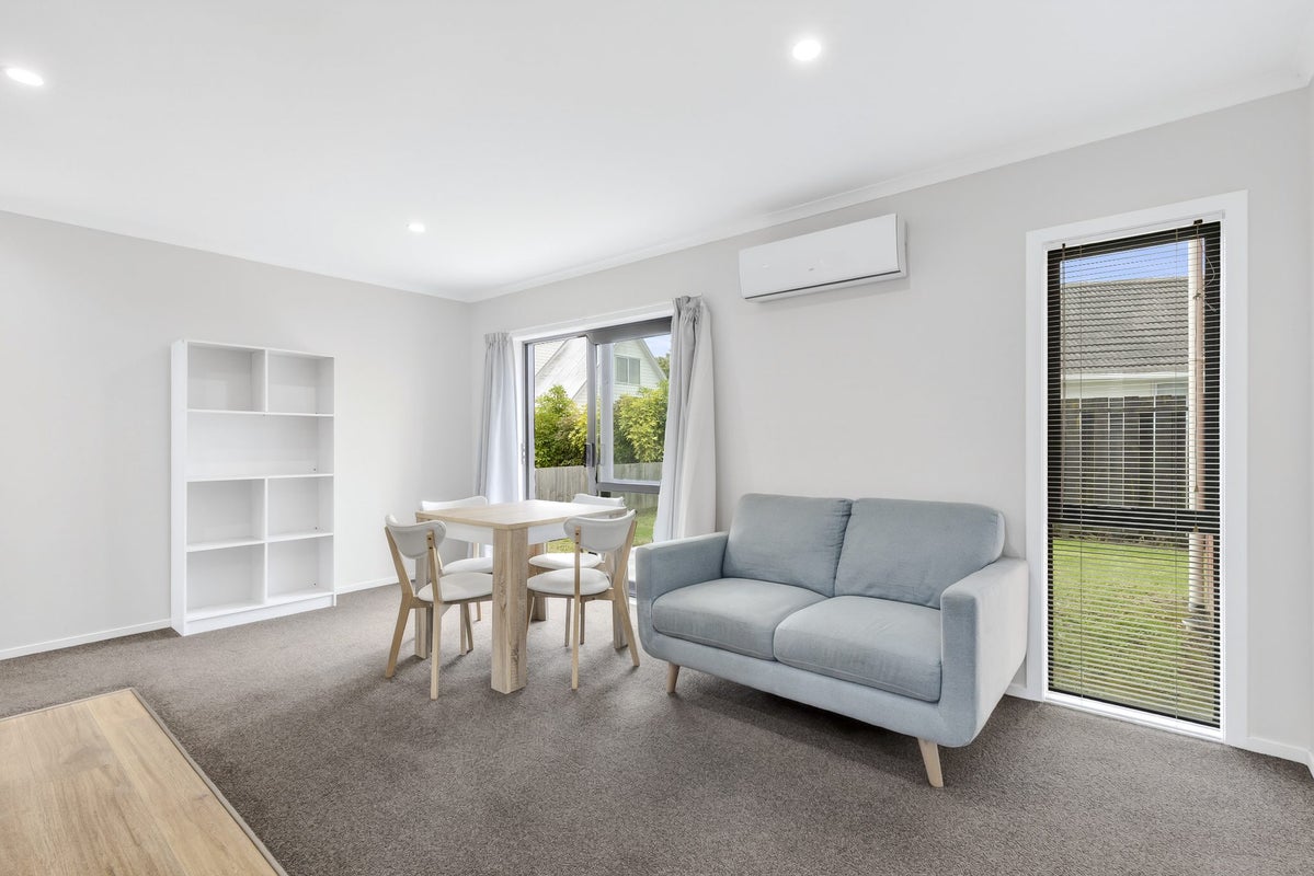 2/7 Greta Street, Glenview, Hamilton, Waikato - Carousel 2