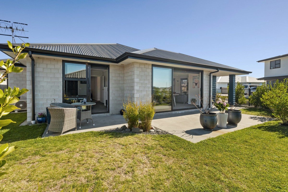 18 Visko Way, Ohauiti, Tauranga - Carousel 1