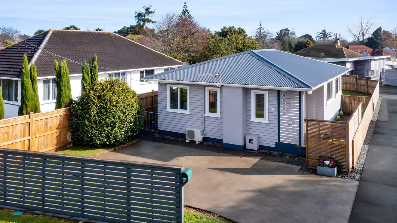 40 Doralto Road, Frankleigh Park, New Plymouth - Carousel 1