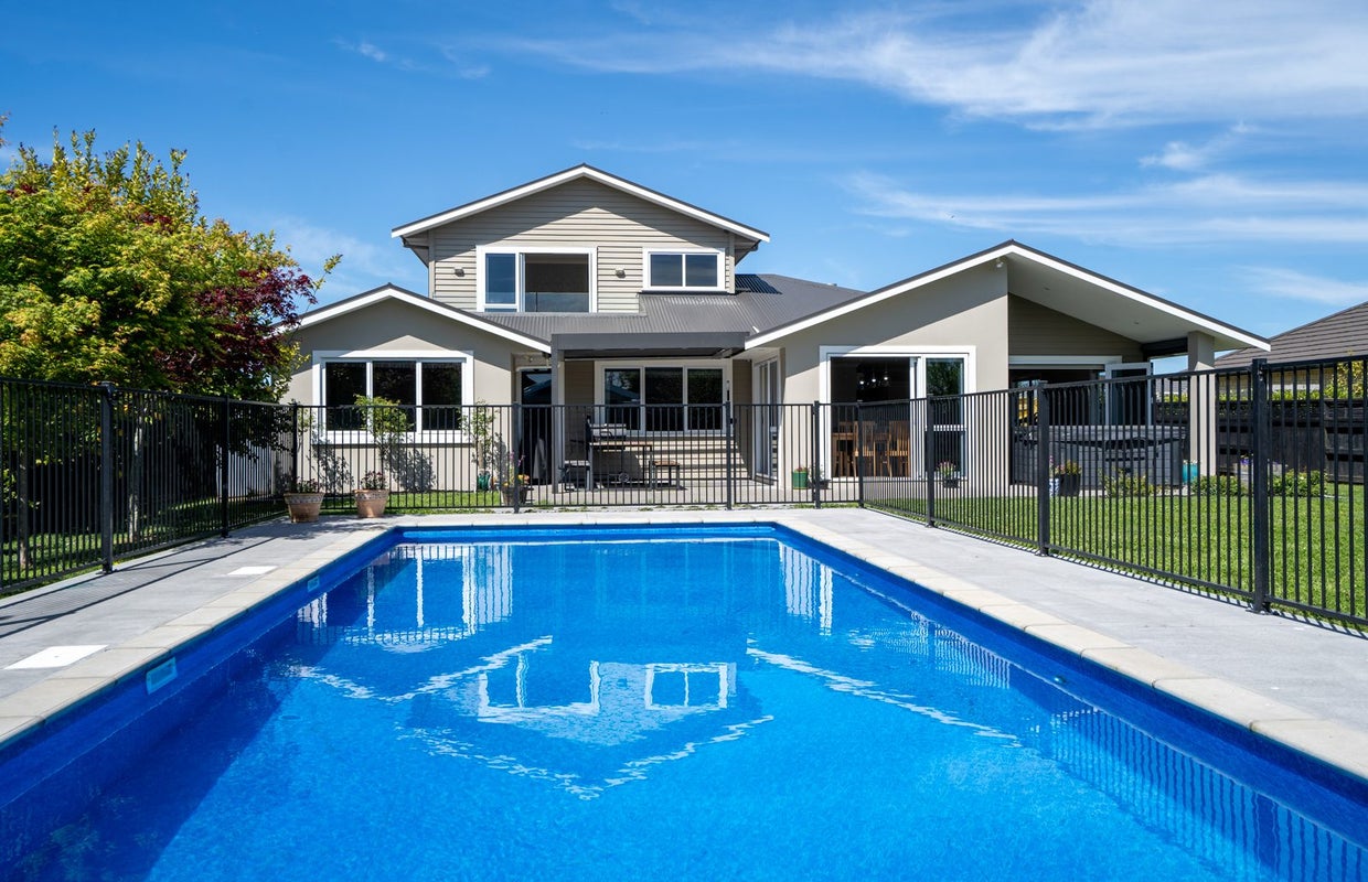 7 Pengover Avenue, Leamington, Cambridge - Carousel 2