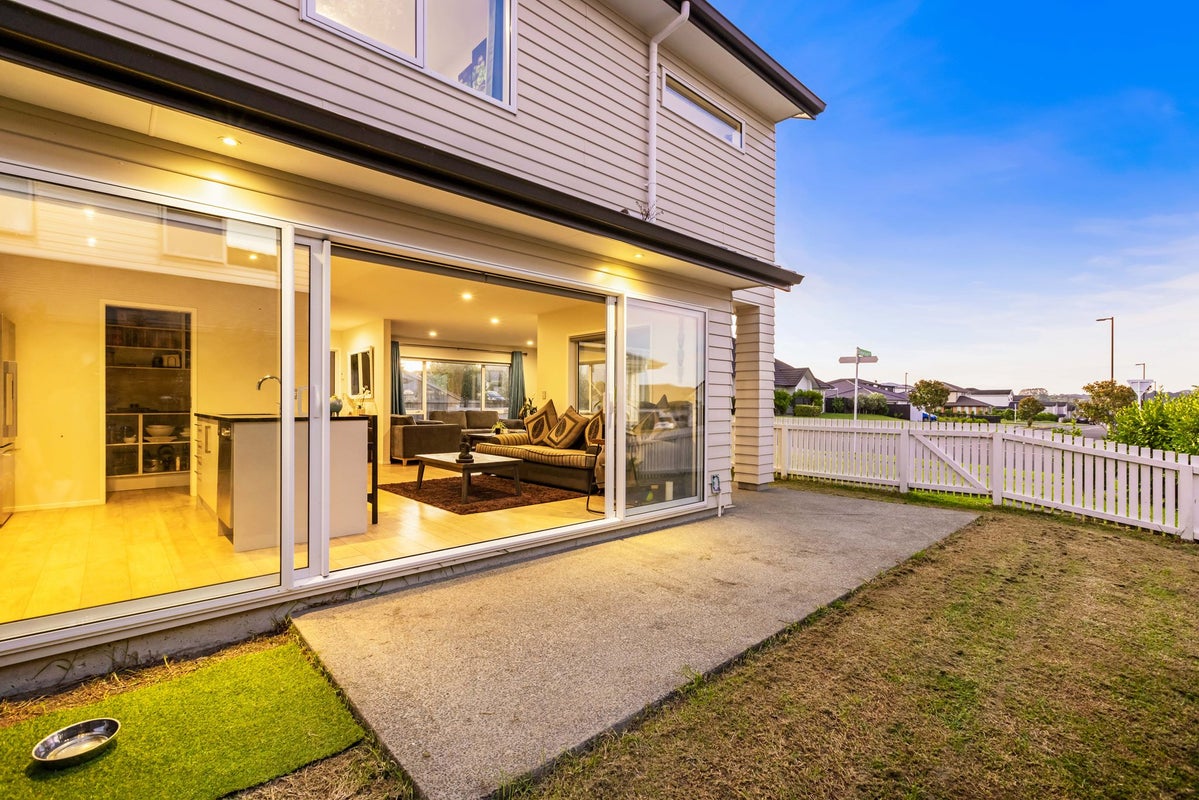 85 Ridgedale Road, Silverdale, Silverdale - Carousel 1