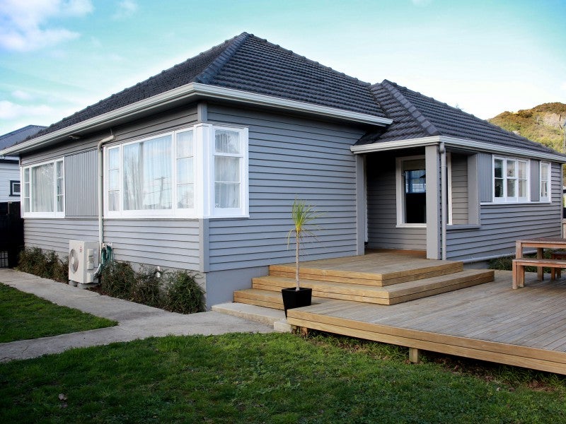 14 Naenae Road, Naenae, Lower Hutt - Carousel 1