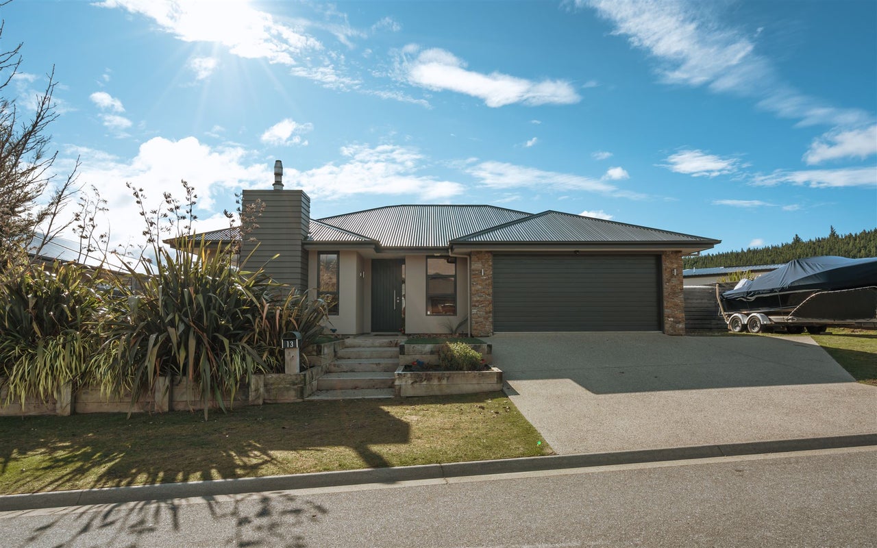 13 Sunnyside Lane, Wanaka - Carousel 2