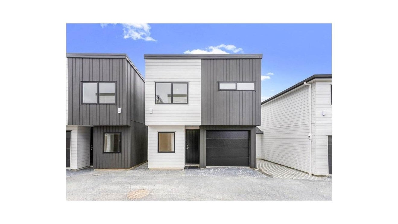 137 Pooks Road, Ranui, Auckland - Carousel 1
