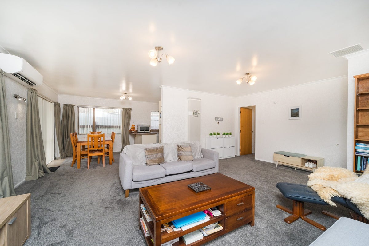 4A Ronberg Street, Highbury, Palmerston North - Carousel 2