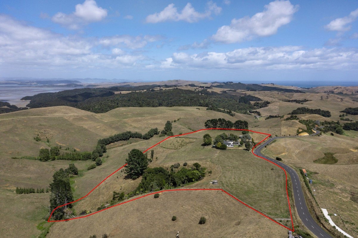 415 Te Papatapu Road, Te Mata - Carousel 39