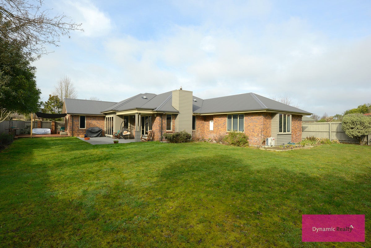 7 Calypso Place, Spencerville, Christchurch - Carousel 1