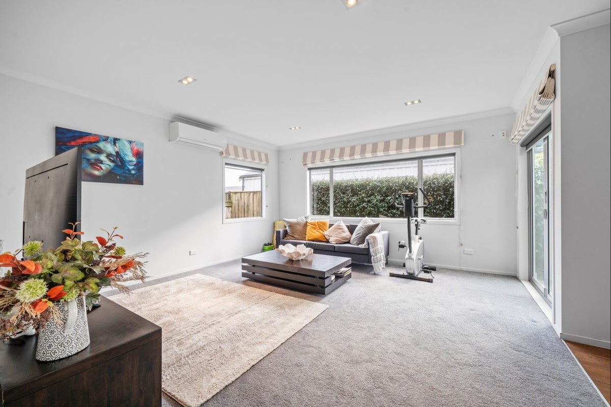 2 Northpoint Way, Bell Block, New Plymouth - Carousel 2