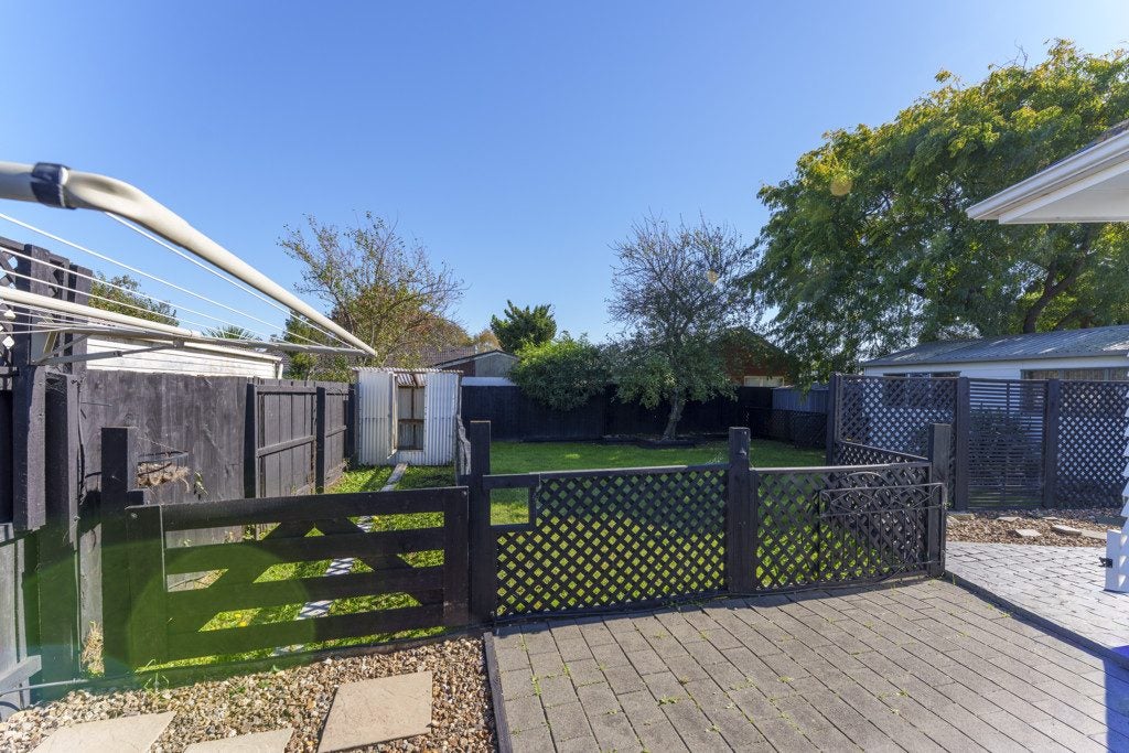 17 Digby Place, Bromley, Christchurch - Carousel 22
