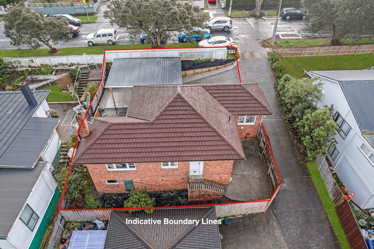 28 Hillcrest Road, Papatoetoe, Auckland - Carousel 2