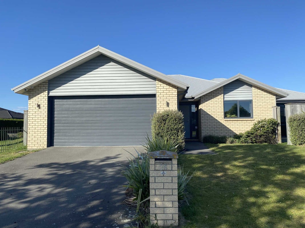36 Mariposa Crescent, Aidanfield, Christchurch - Carousel 1
