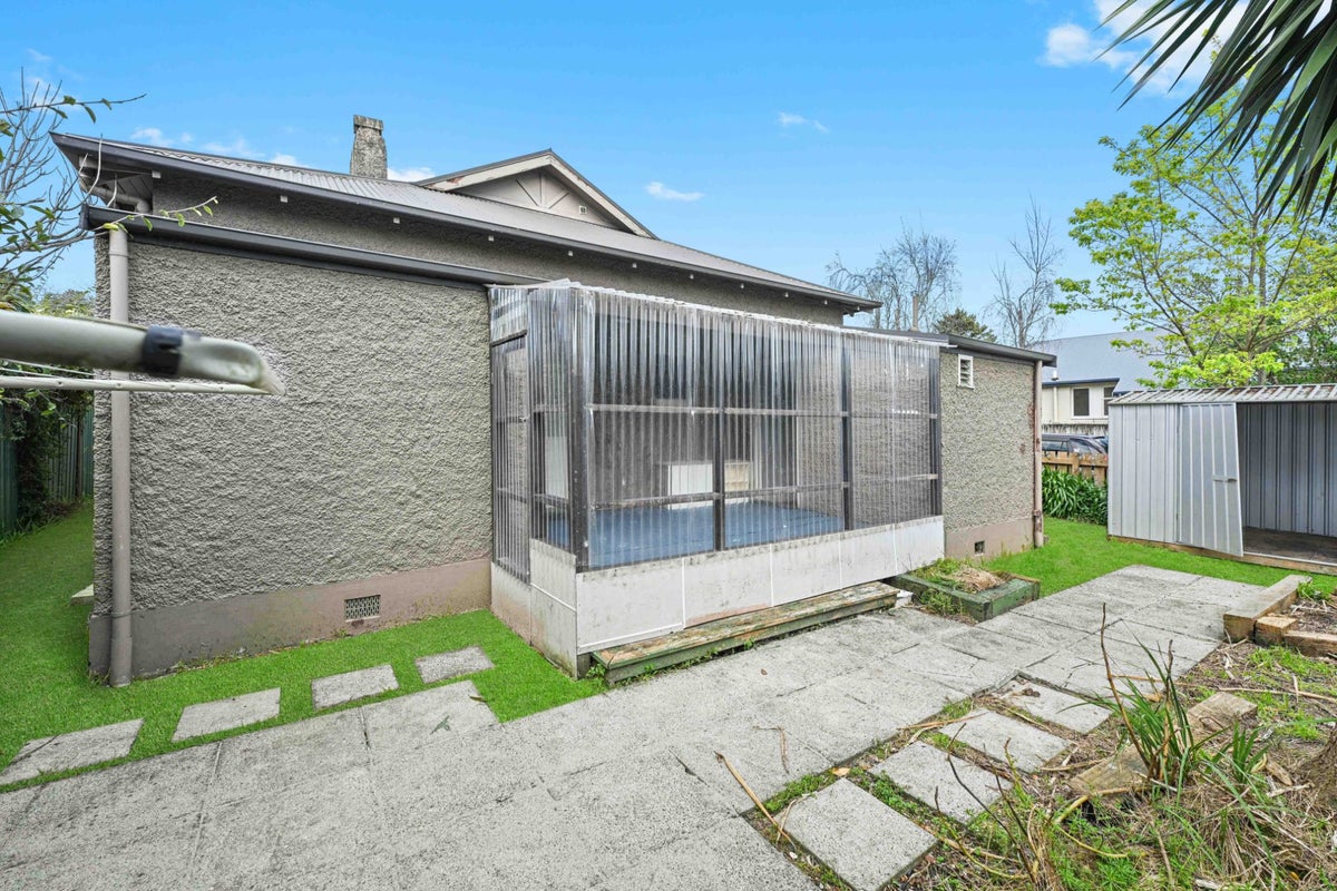 21 Boundary Road, Claudelands, Hamilton - Carousel 18