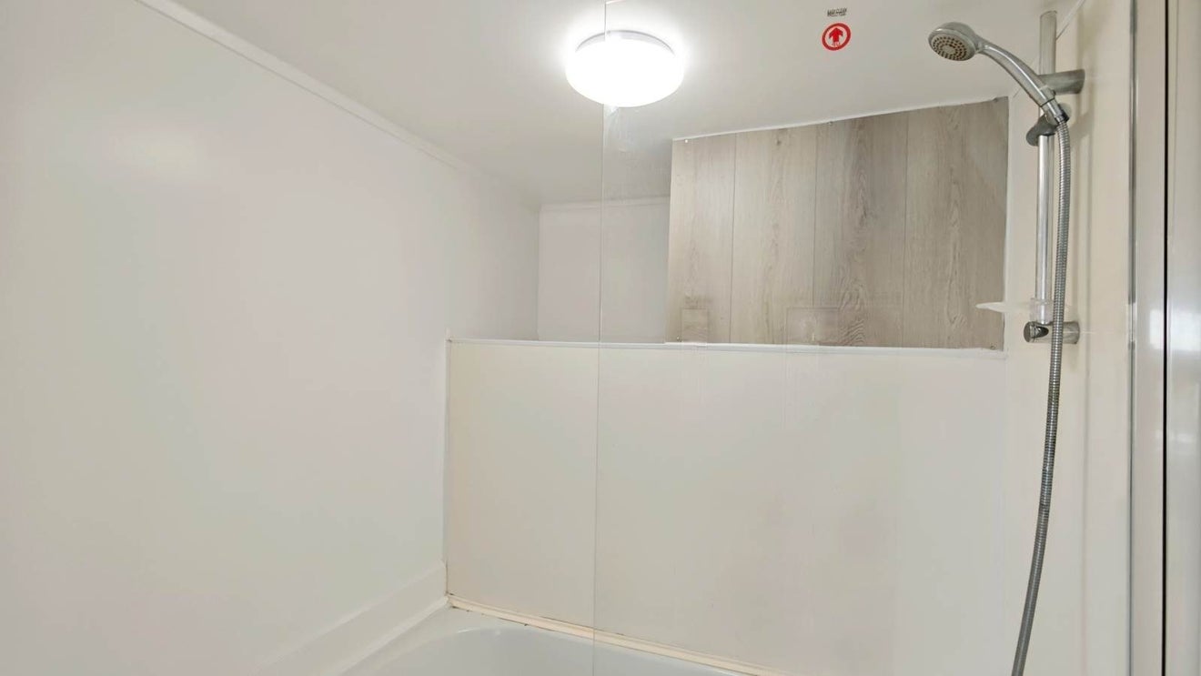 3 Mowbray Place, Sunnynook, Auckland - Carousel 20